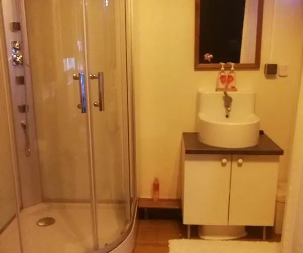 Het Landelijk Gelegen Appartement *